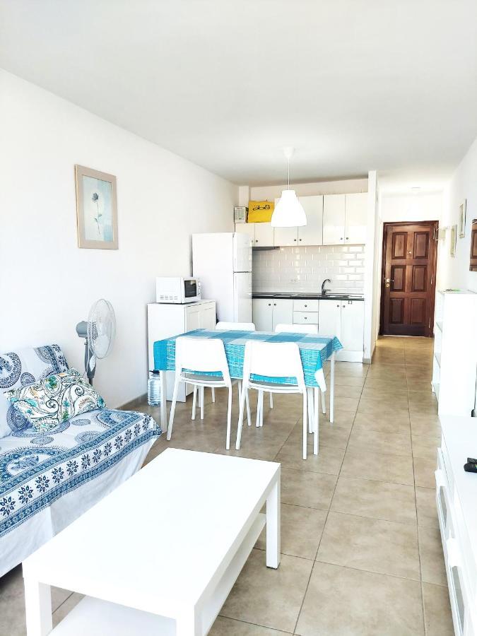 Blu Apartment, Wifi Free Pool View Costa Del Silencio Luaran gambar