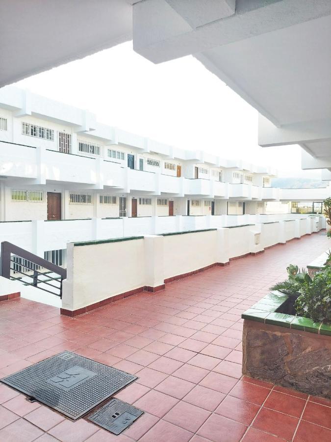 Blu Apartment, Wifi Free Pool View Costa Del Silencio Luaran gambar