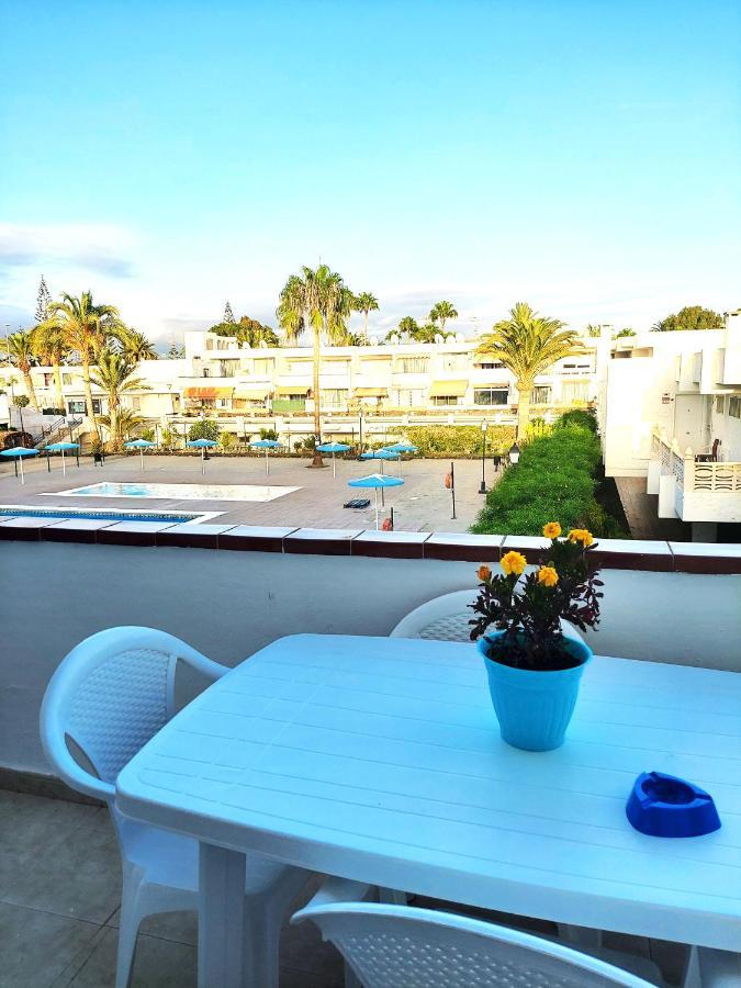 Blu Apartment, Wifi Free Pool View Costa Del Silencio Luaran gambar